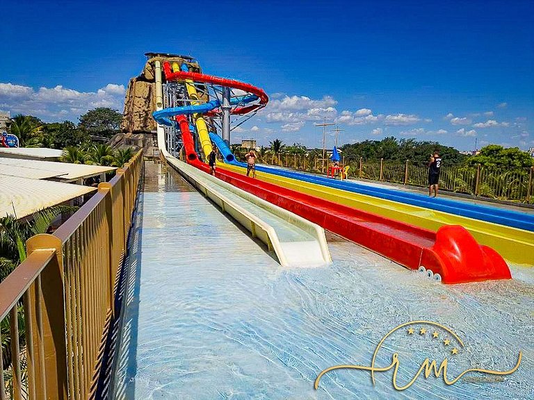 Piazza diRoma RM Hopedagem com Acesso Acqua Park/Splash