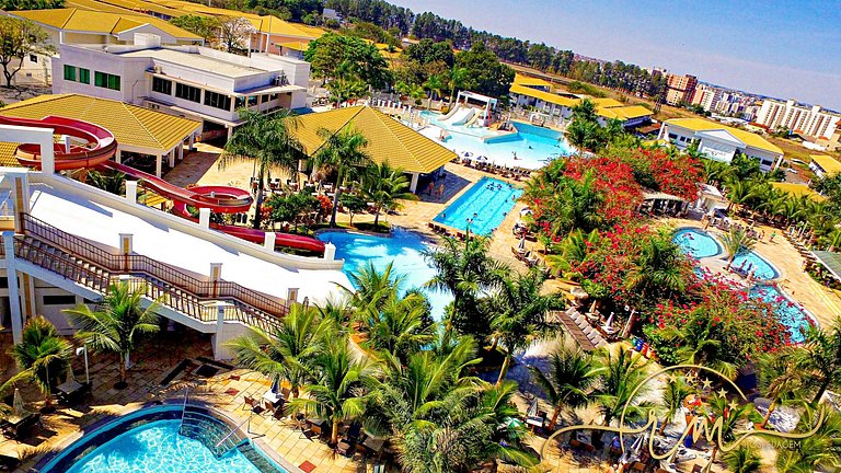 Lacqua diRoma RM Hospedagem 212